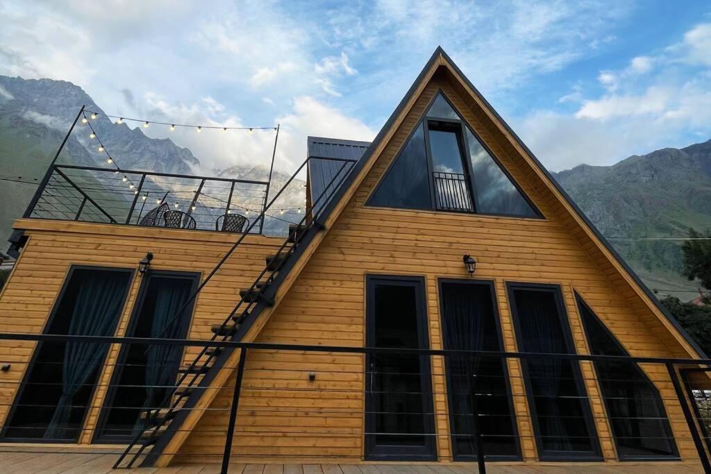Magic Hut_Kazbegi Villa Exterior photo