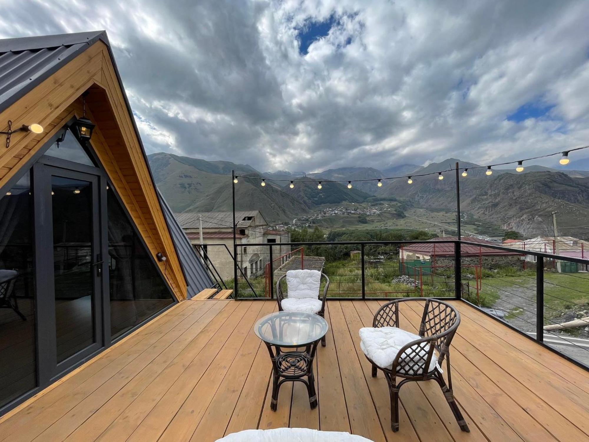 Magic Hut_Kazbegi Villa Exterior photo