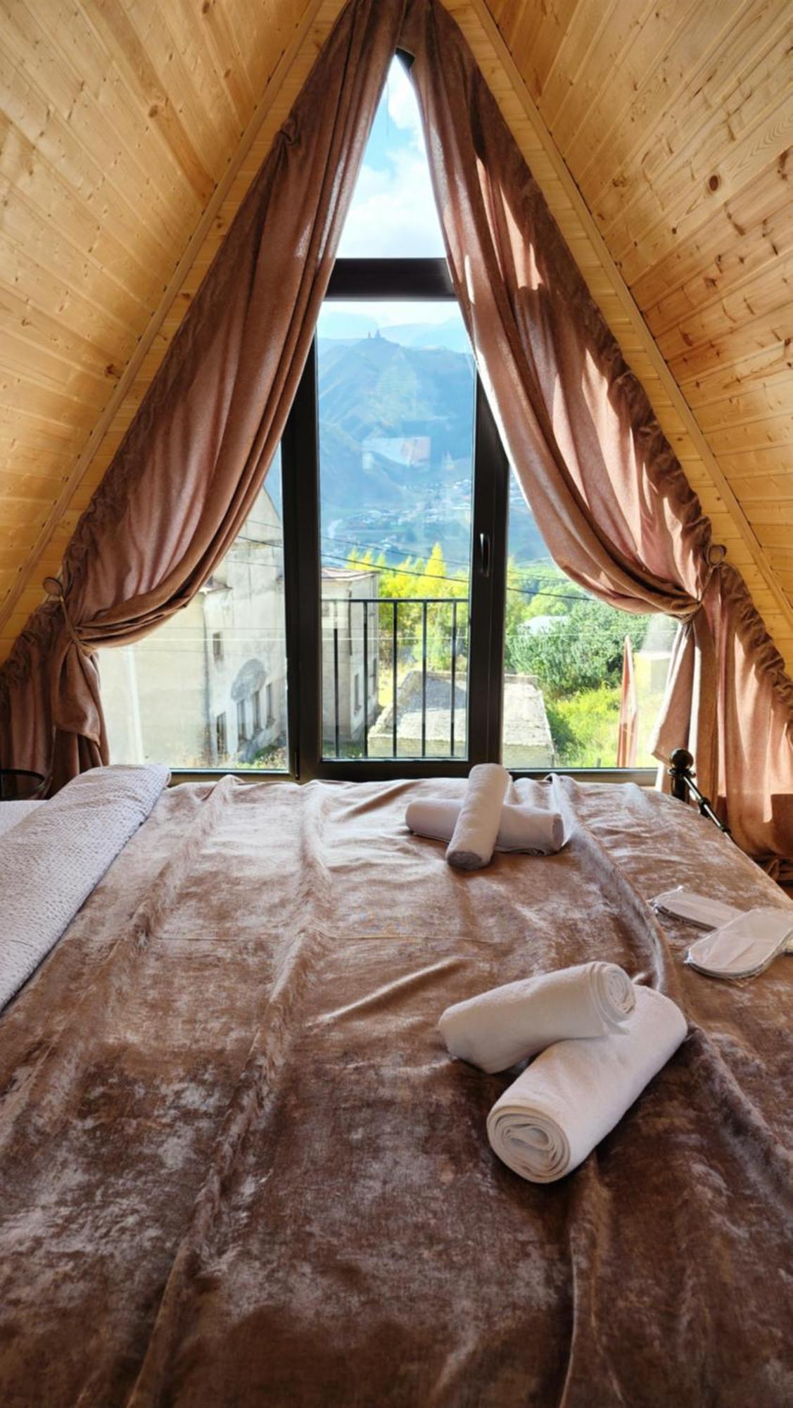 Magic Hut_Kazbegi Villa Room photo