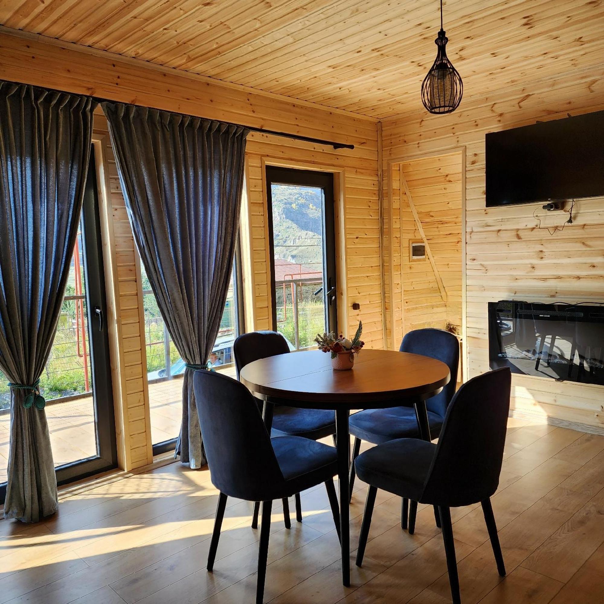 Magic Hut_Kazbegi Villa Room photo